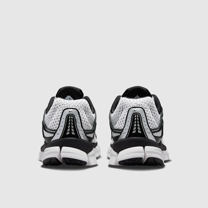 Nike Sportswear Zoom Skylon 11