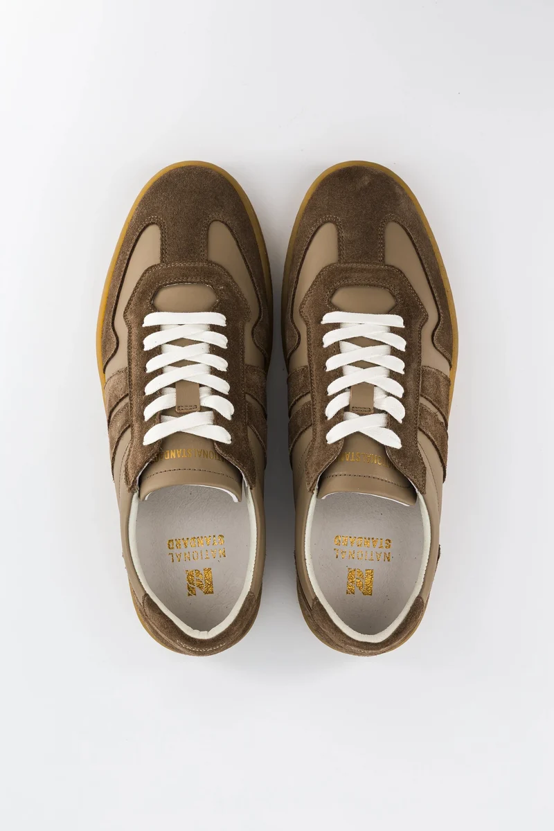 EDITION 33 Taupe