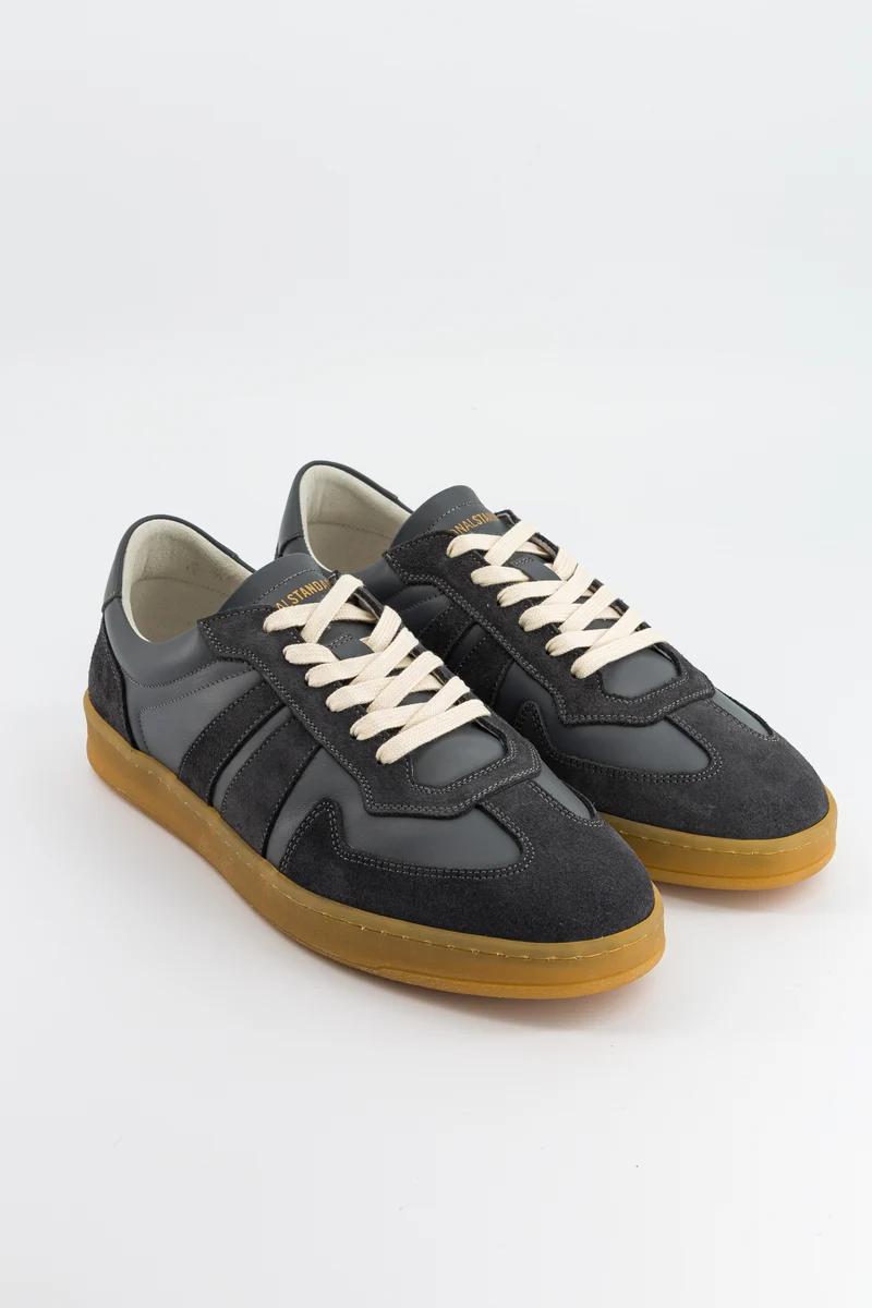 EDITION 33 Dark Grey