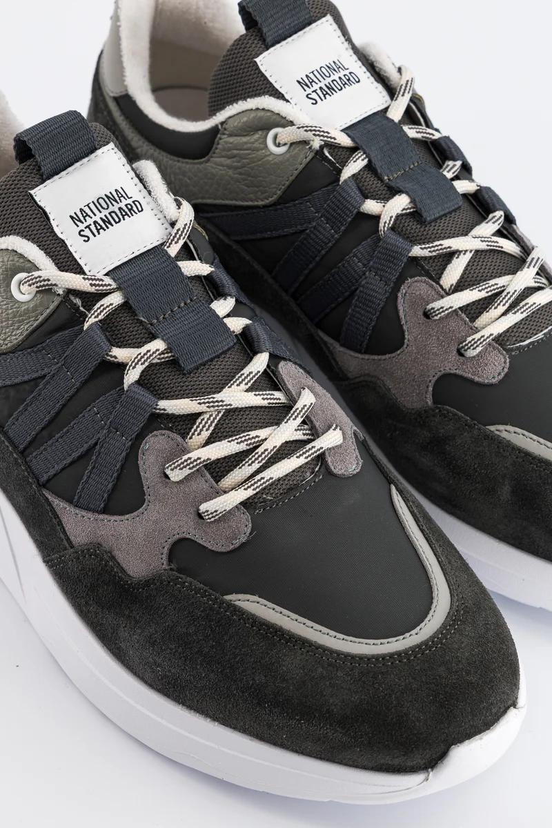 EDITION 7 Grey