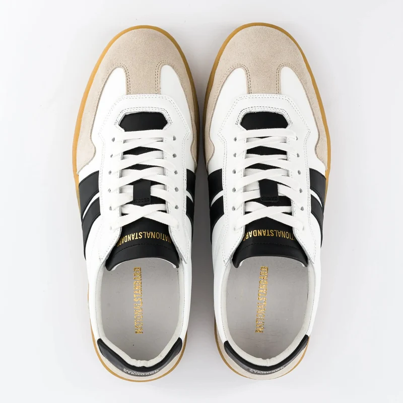 EDITION 33 White Black