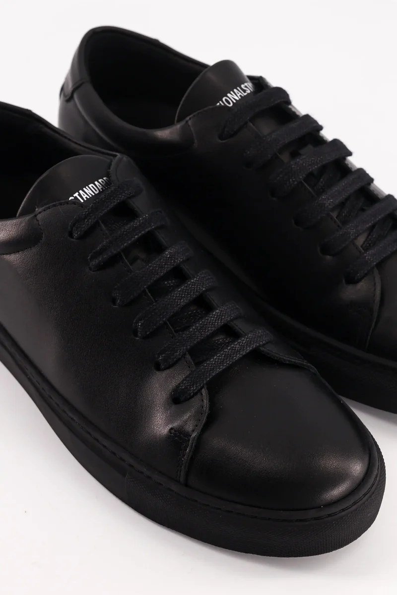 EDITION 3 Black Monochrome