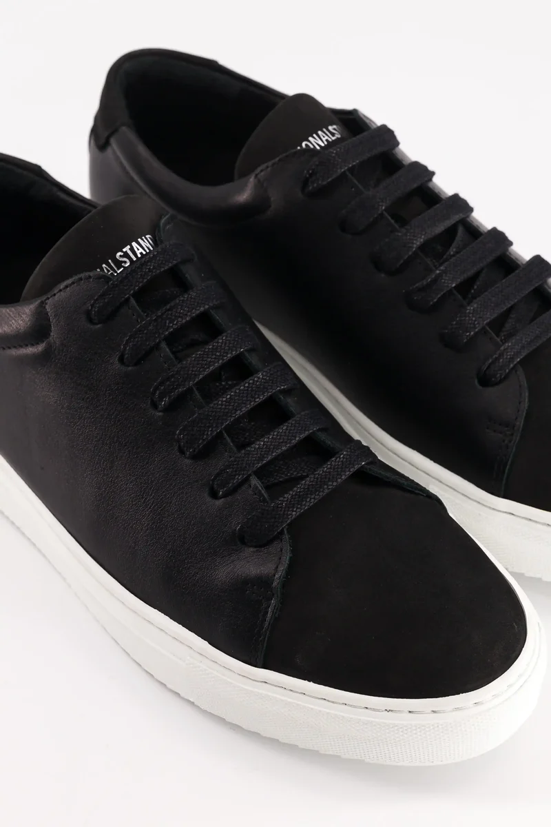 EDITION 3 Black Nubuck