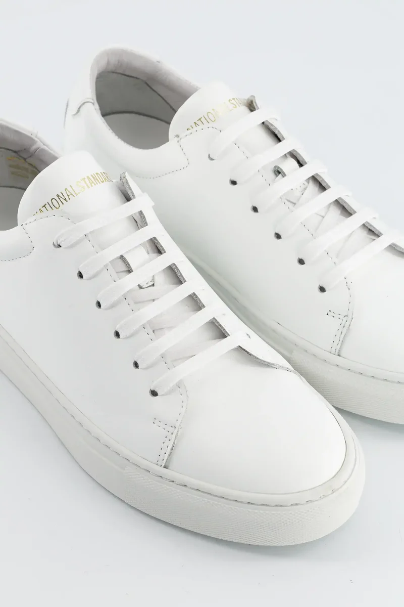 EDITION 3 White Monochrome.