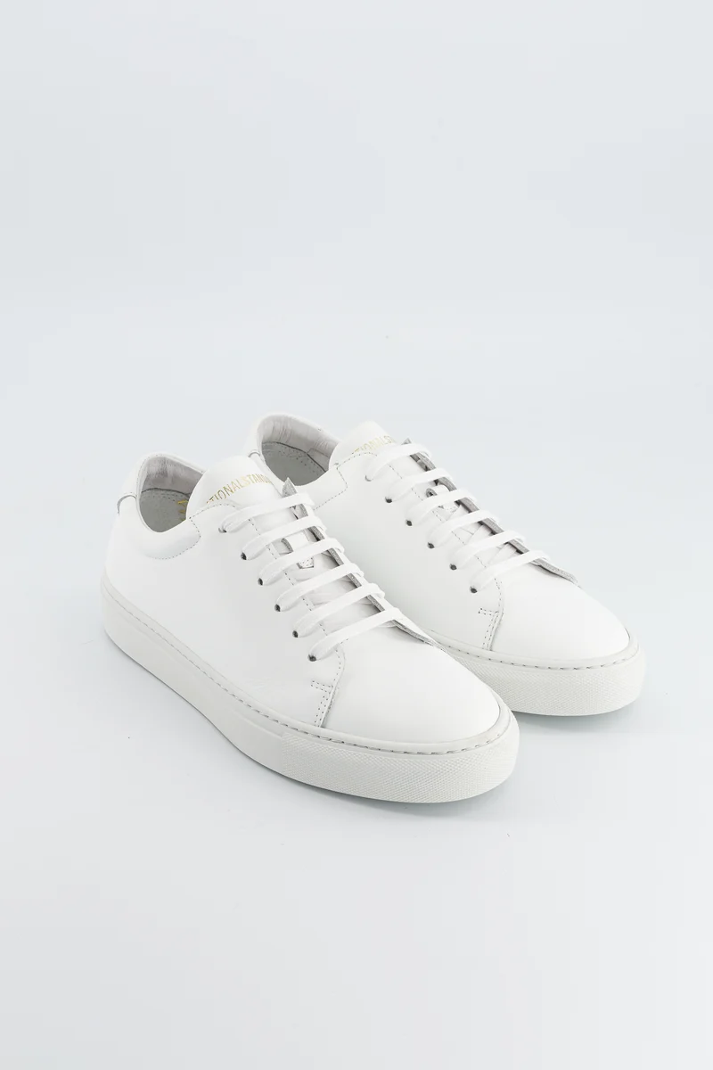 EDITION 3 White Monochrome