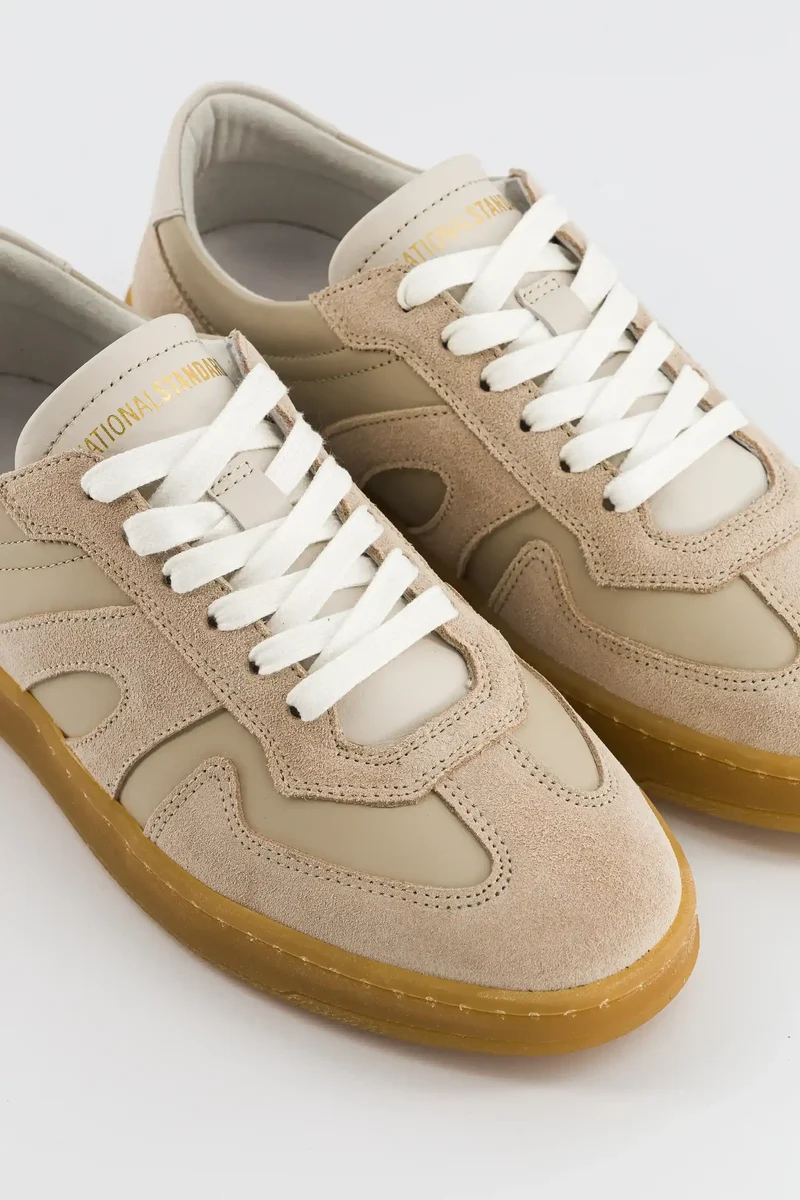 EDITION 33 White Off White Suède.