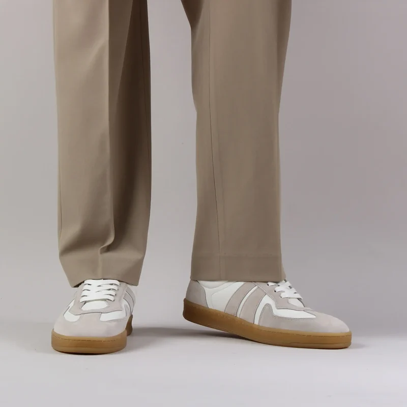 EDITION 33 Off White
