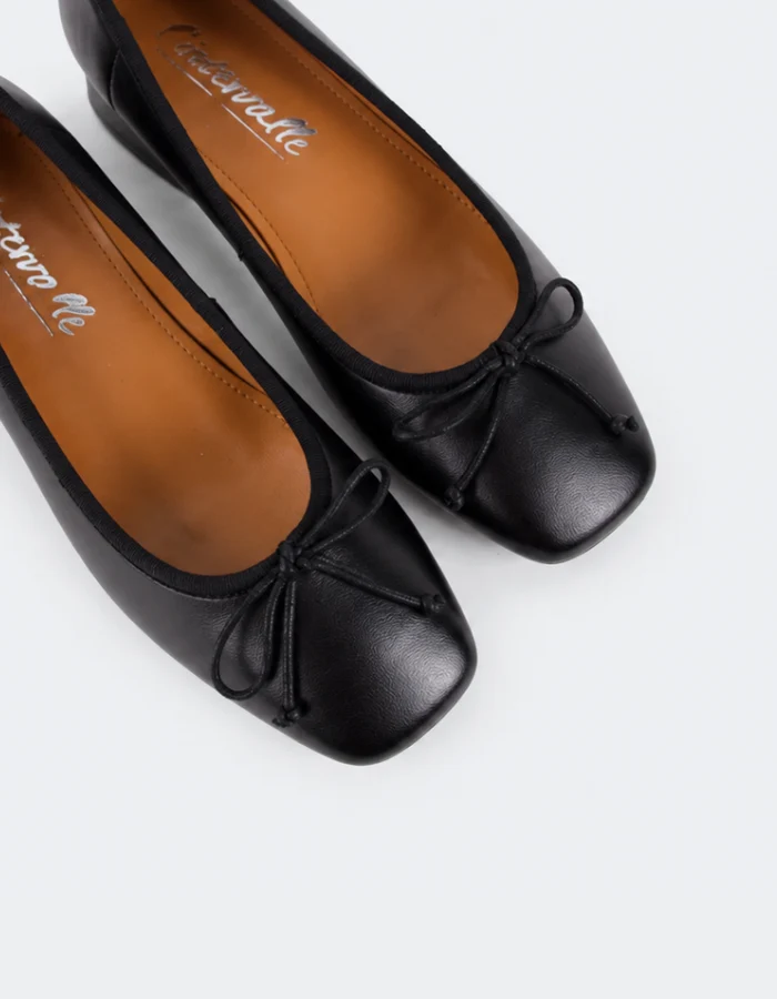 Mirel Black Leather