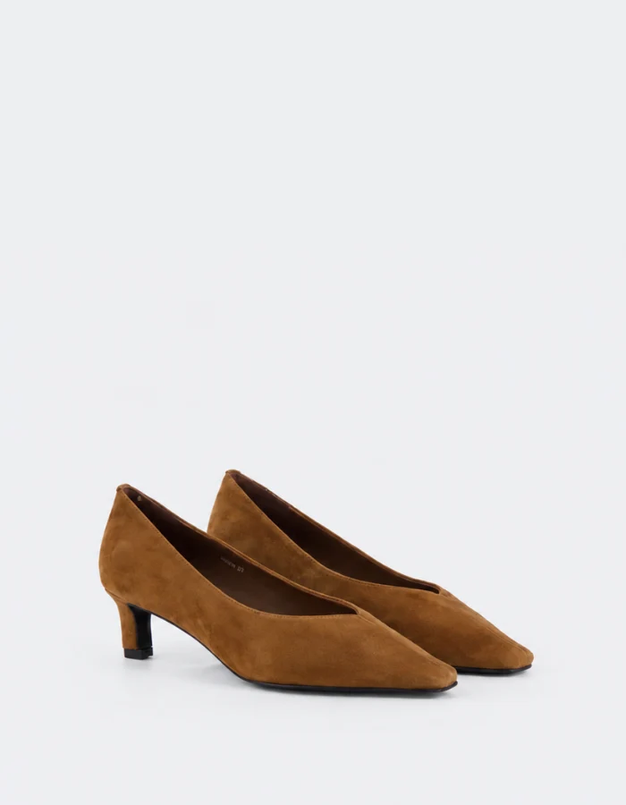 Hervee Tan Suede