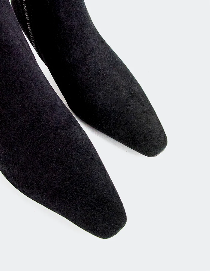 Kallista Black Suede