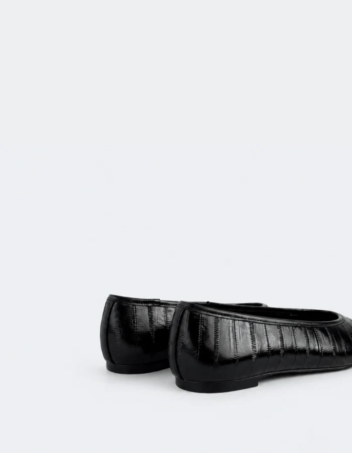 Juniper Black Eel Leather