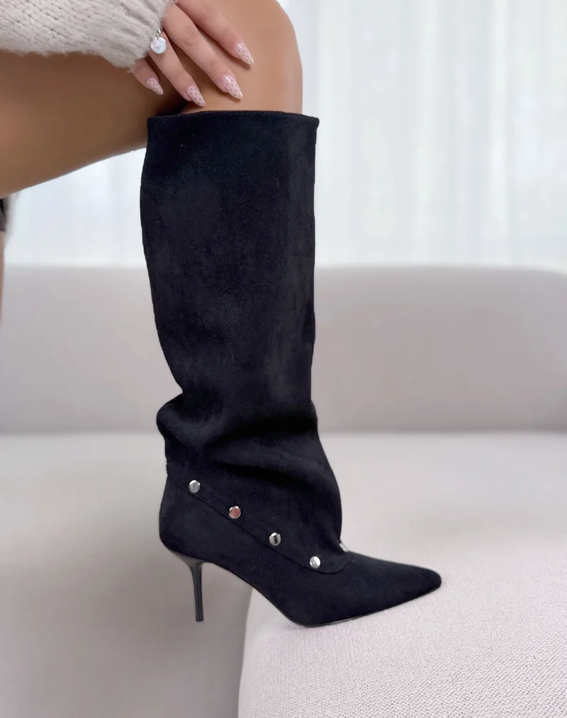Bottes femme noires élégantes en suédine à talon aiguille et détails argentés