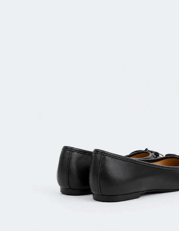 Maira Black Leather