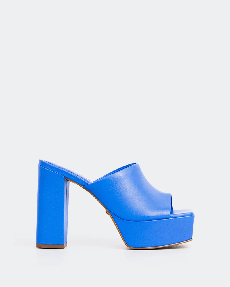 Leva Blue Leather