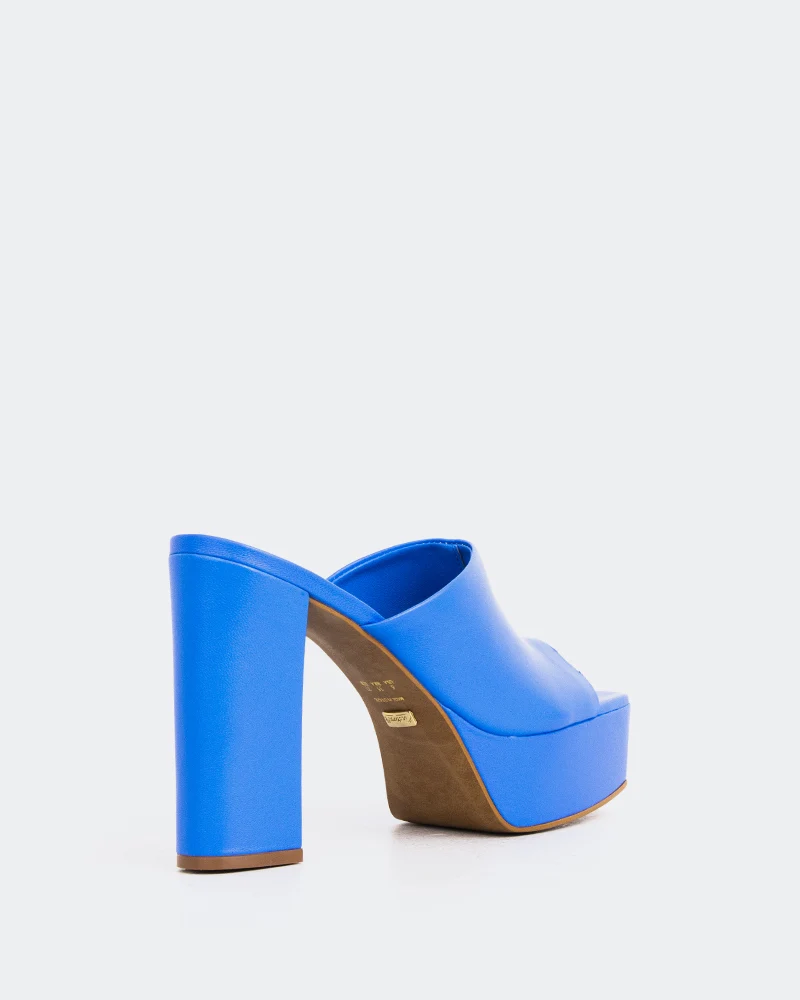 Leva Blue Leather
