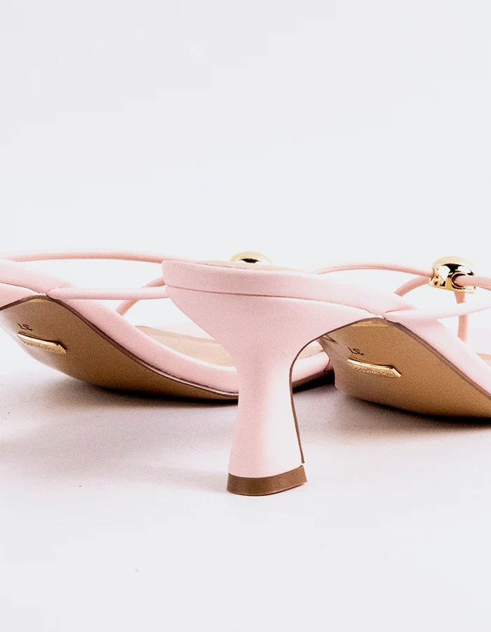 Nyla Pink