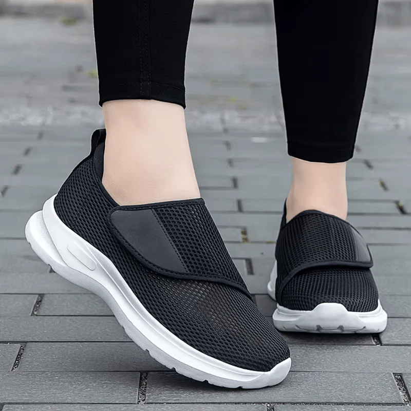Chaussures Orthopédiques Conçues pour les Pieds Larges Gonflés