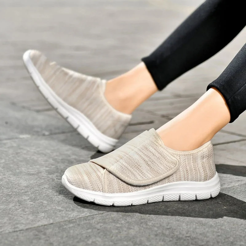 Chaussures Orthopédiques à Scratch – Légères et Confortables