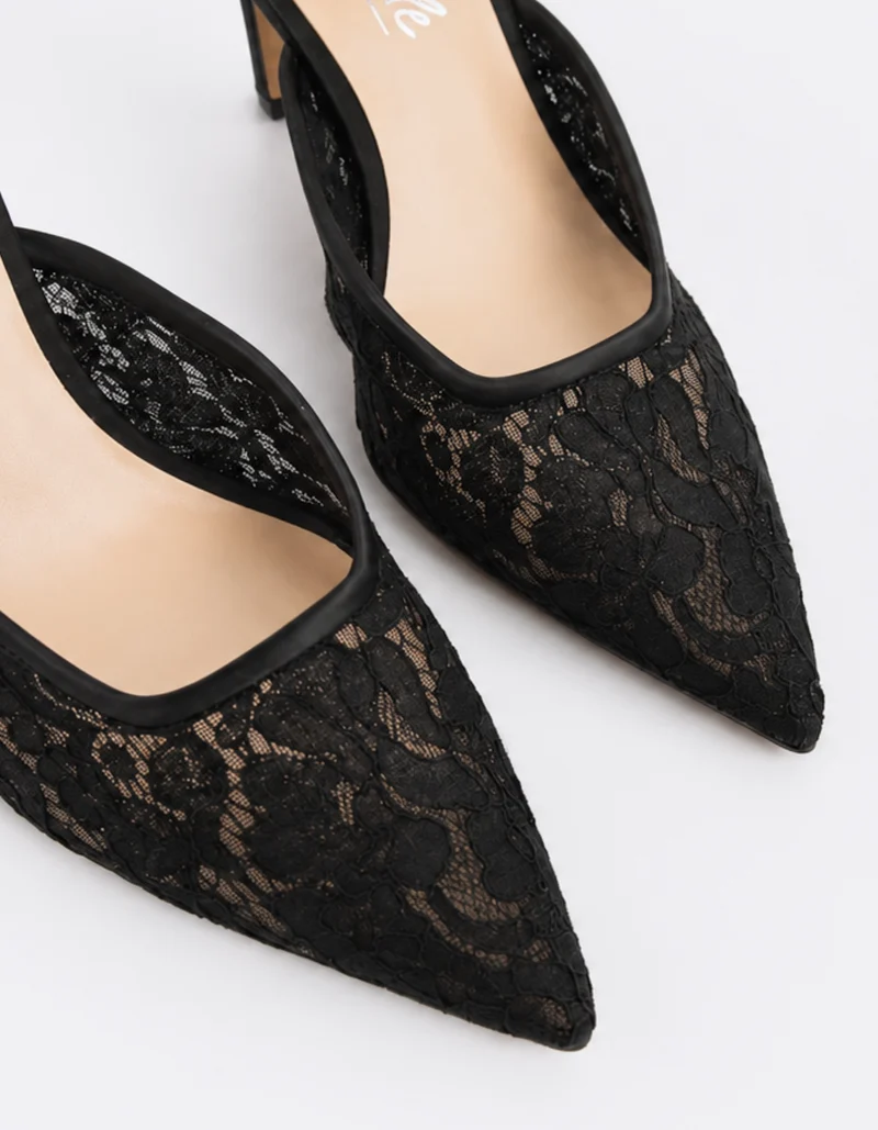 Virelle Black Lace