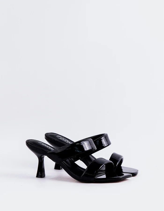 Calyra Black Patent