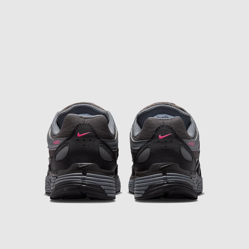 Nike Sportswear P-6000