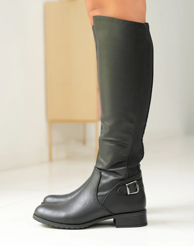 Bottes noires ajustables
