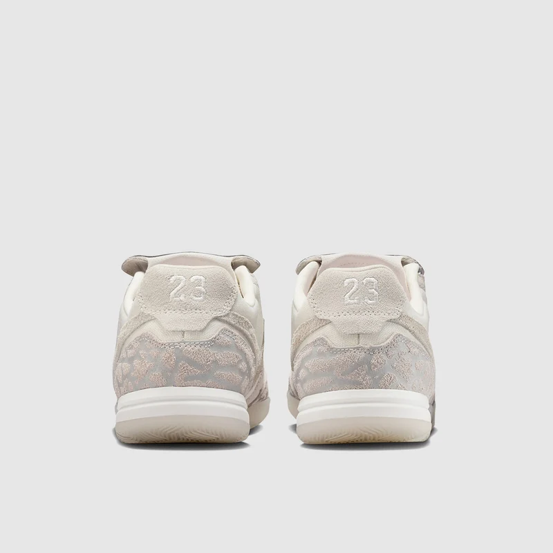 Jordan Tiempo Streetgato SE