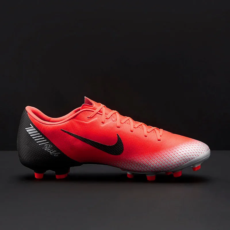 Chaussure de football multi