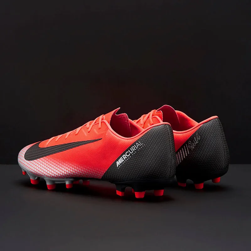 Chaussure de football multi