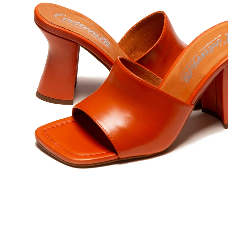 Symi Rust Leather