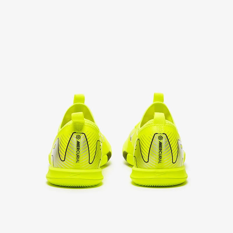 Nike Air Zoom Mercurial Vapor XVI Academy IC pour Enfant