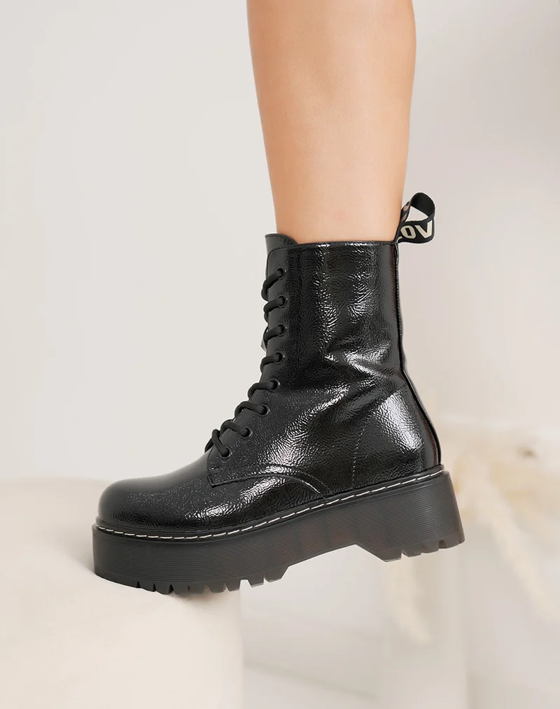 Bottes Rangers Vernies Femme Noires à Plates-Formes