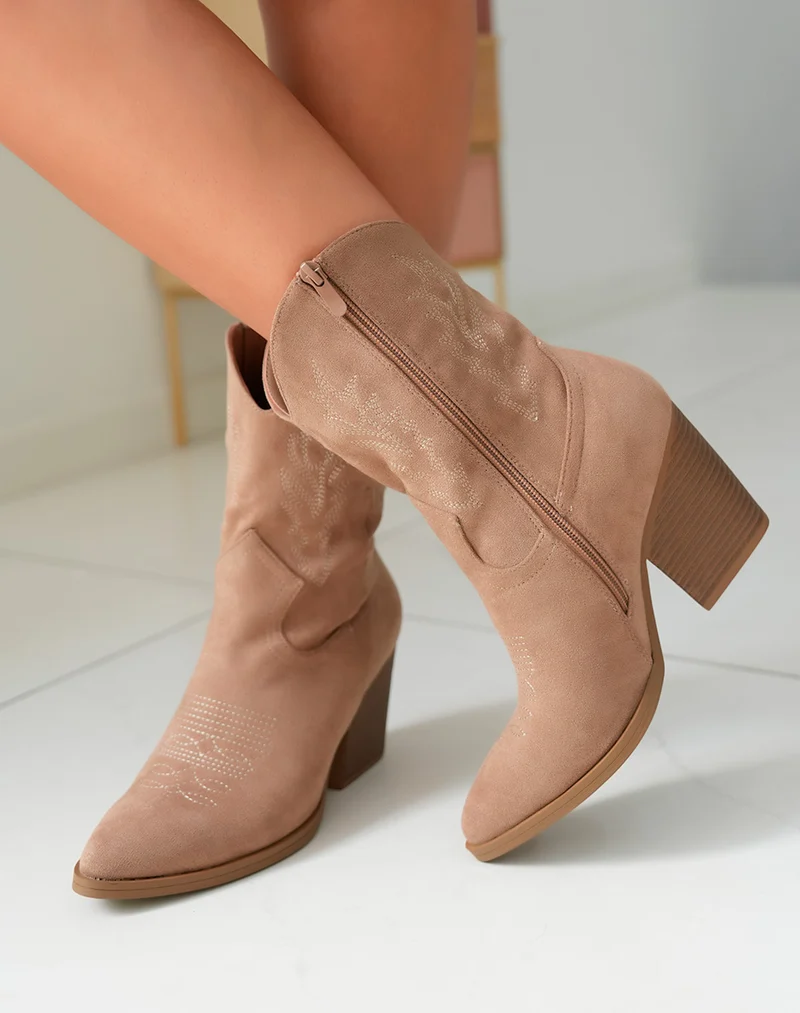 Bottes Santiags Femme en Suédine Taupe avec Détails Couture