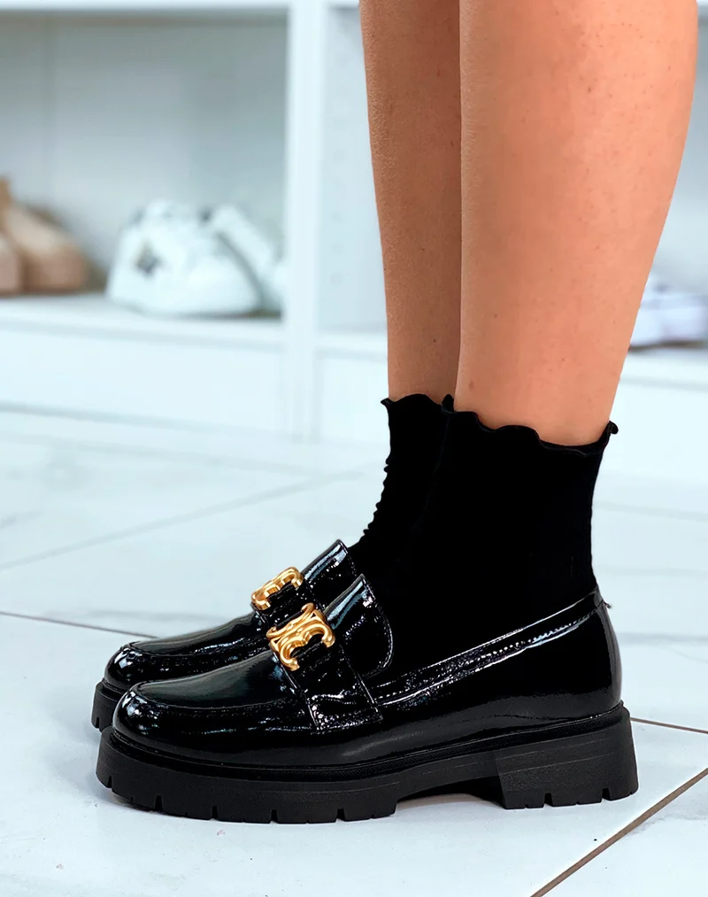Mocassins noirs vernis à plateforme et à détail doré
