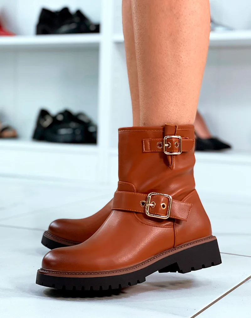 BOTTINES CAMEL TENDANCE AVEC LANIÈRES DÉCORATIVES DORÉES POUR FEMME