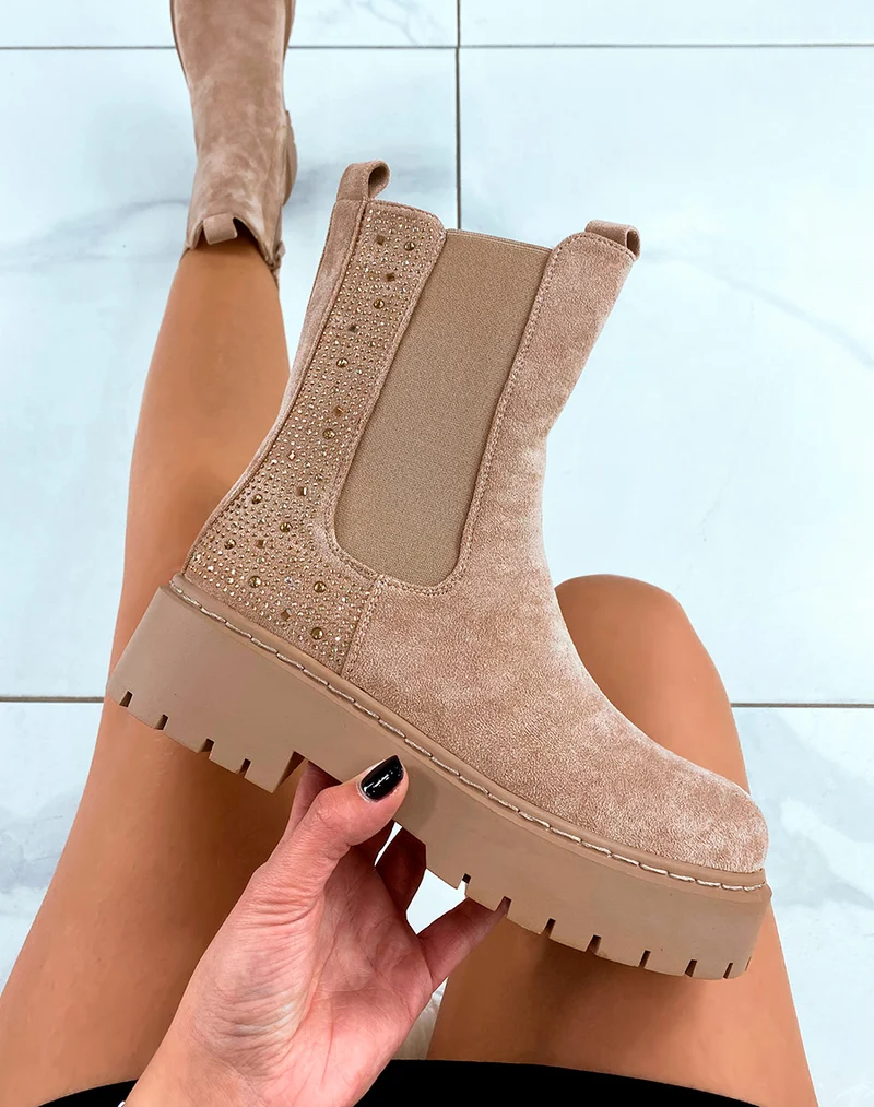 Bottines Style Chelsea Beiges avec Éclat Pailleté – Incontournables du Dressing Féminin