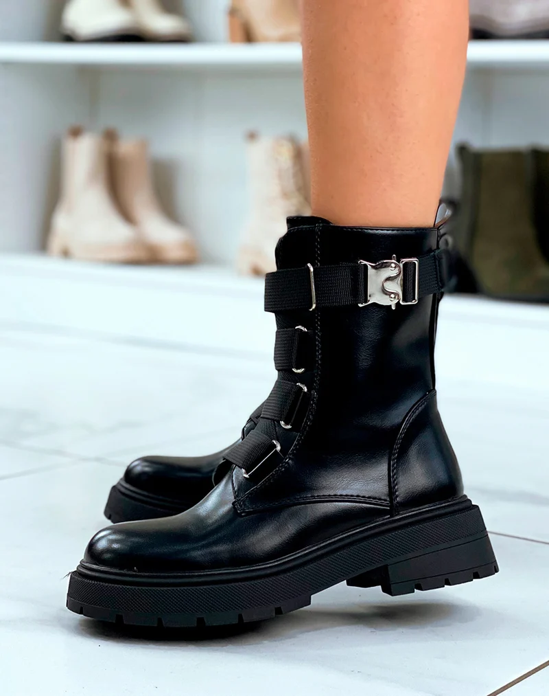 BOTTINES MONTANTES NOIRES ? LACETS ?PAIS ET LANI?RES ARGENT?ES POUR FEMME