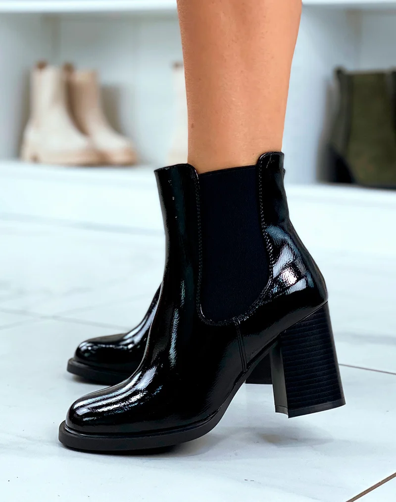 Bottines Chelsea à Talons Hauts Vernies - La Quintessence de l'Élégance