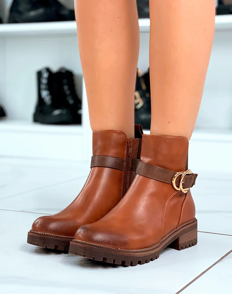 BOTTINES CAMEL FÉMININES AVEC ÉLASTIQUE ET LANIÈRES ARGENTÉES