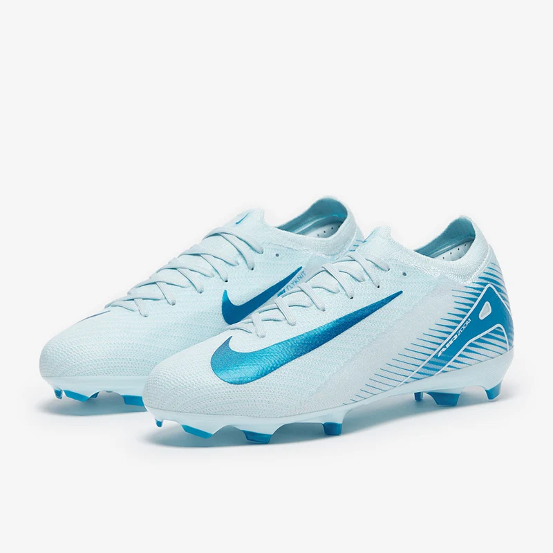 Nike Chaussure de foot basse à crampons pour terrain sec pou