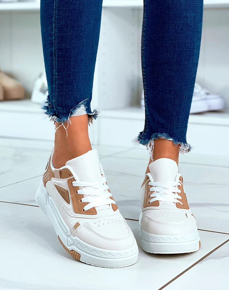 Baskets beige à lacets avec détail pour femme