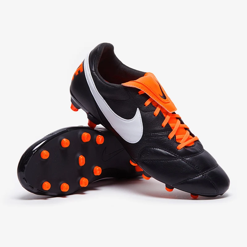 Chaussure de football à crampons pour terrain sec Nike Premi