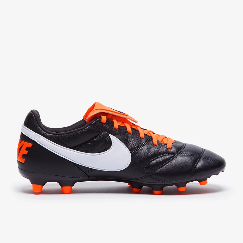 Chaussure de football à crampons pour terrain sec Nike Premi