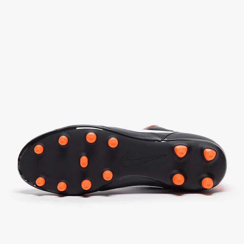 Chaussure de football à crampons pour terrain sec Nike Premi