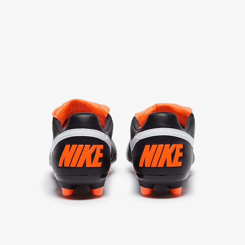 Chaussure de football à crampons pour terrain sec Nike Premi
