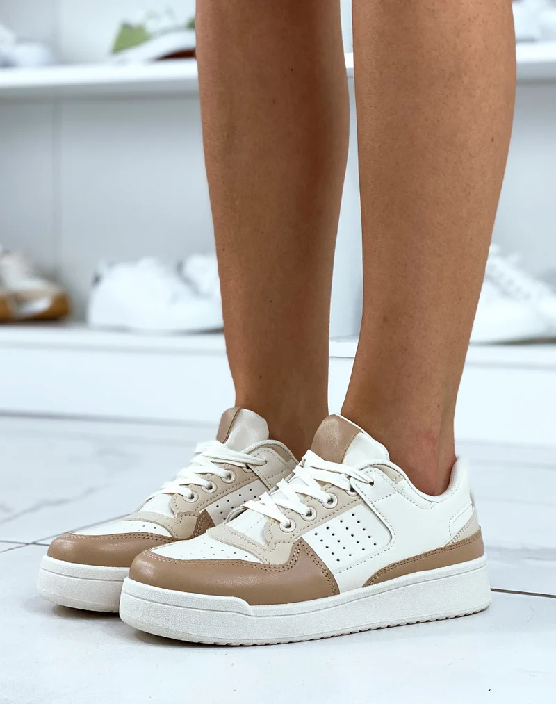 Basket beige à empiècement beige et crème