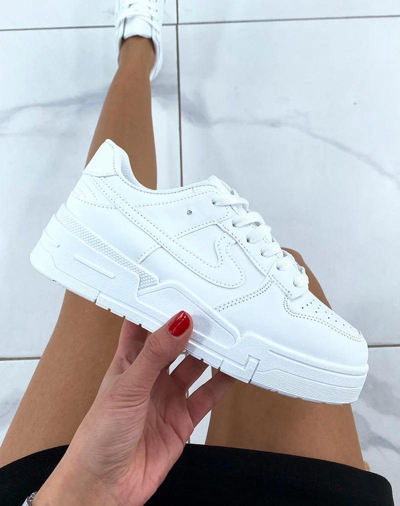 Baskets blanches