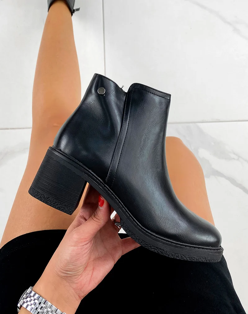 Bottines noires lisses à petit talon