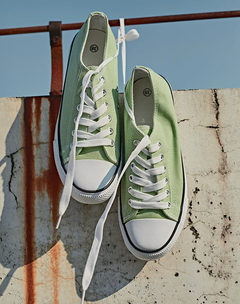 Baskets basses en tissu vert pomme