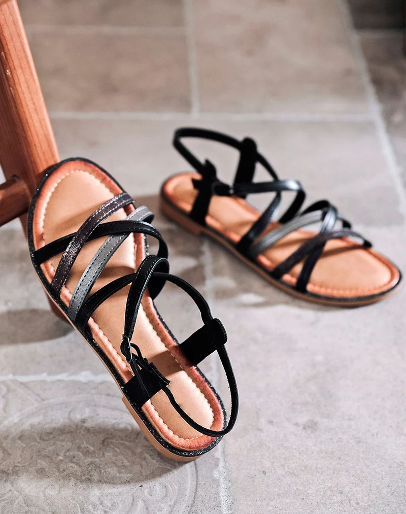Nu-pieds noirs à bride lisses satinées et pailletées